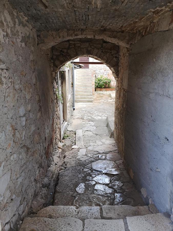 فندق Casa Segota Veli Iž المظهر الخارجي الصورة